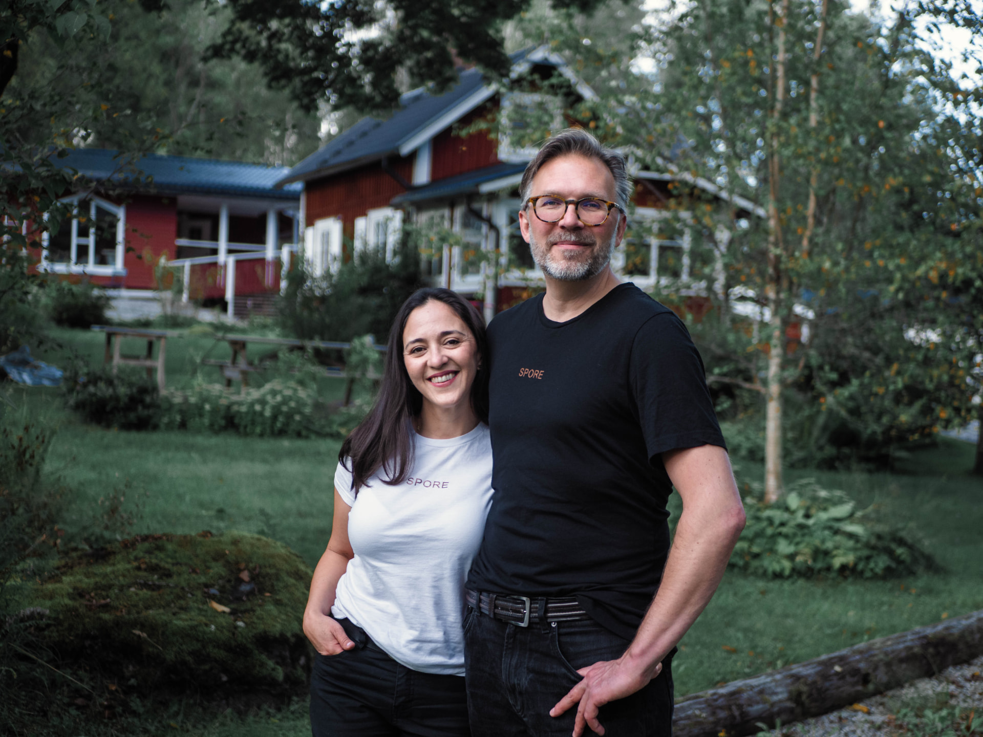Marcela and Milan at the entrance of the hub in Sweden